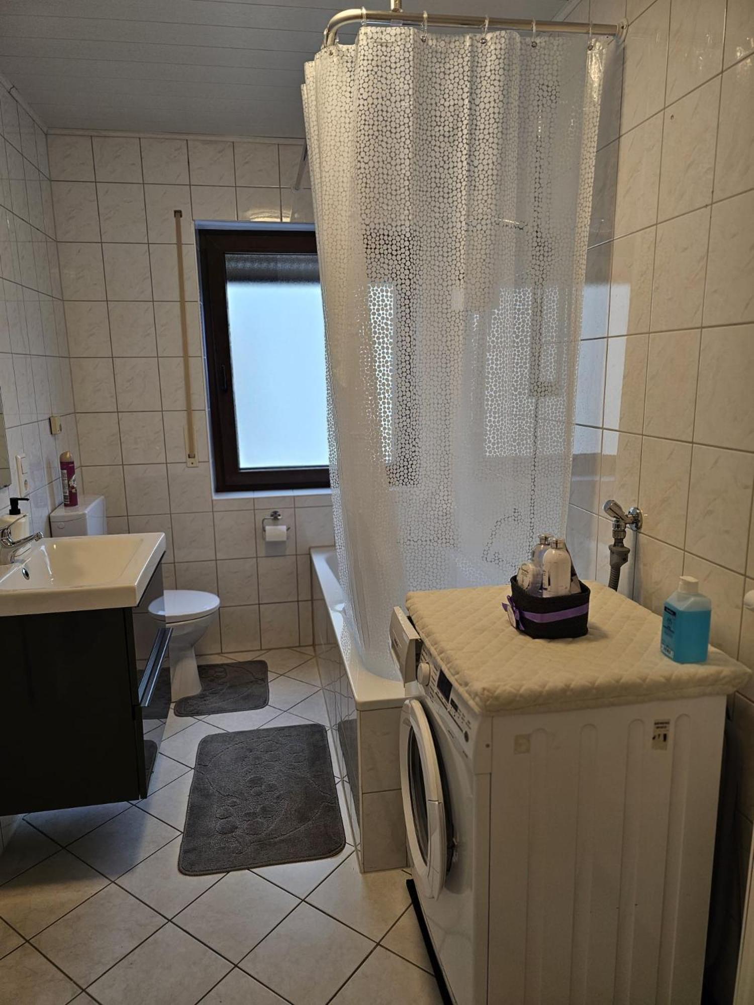 Gemuetliche Ferienwohnung Mülheim-Kärlich Buitenkant foto