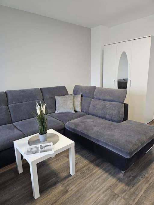 Gemuetliche Ferienwohnung Mülheim-Kärlich Buitenkant foto